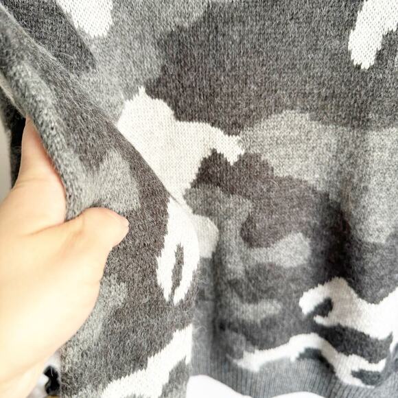 Lucky Brand Gray Camo Wool Blend Crewneck Sweater NWT Cozy Comfy Size 1X New - Picture 5 of 11